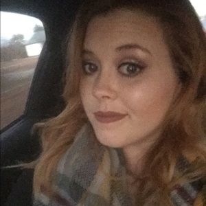 Meet your Posher, Chasity